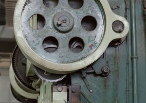 シルバーとはまた違った素晴らしいアクセサリー